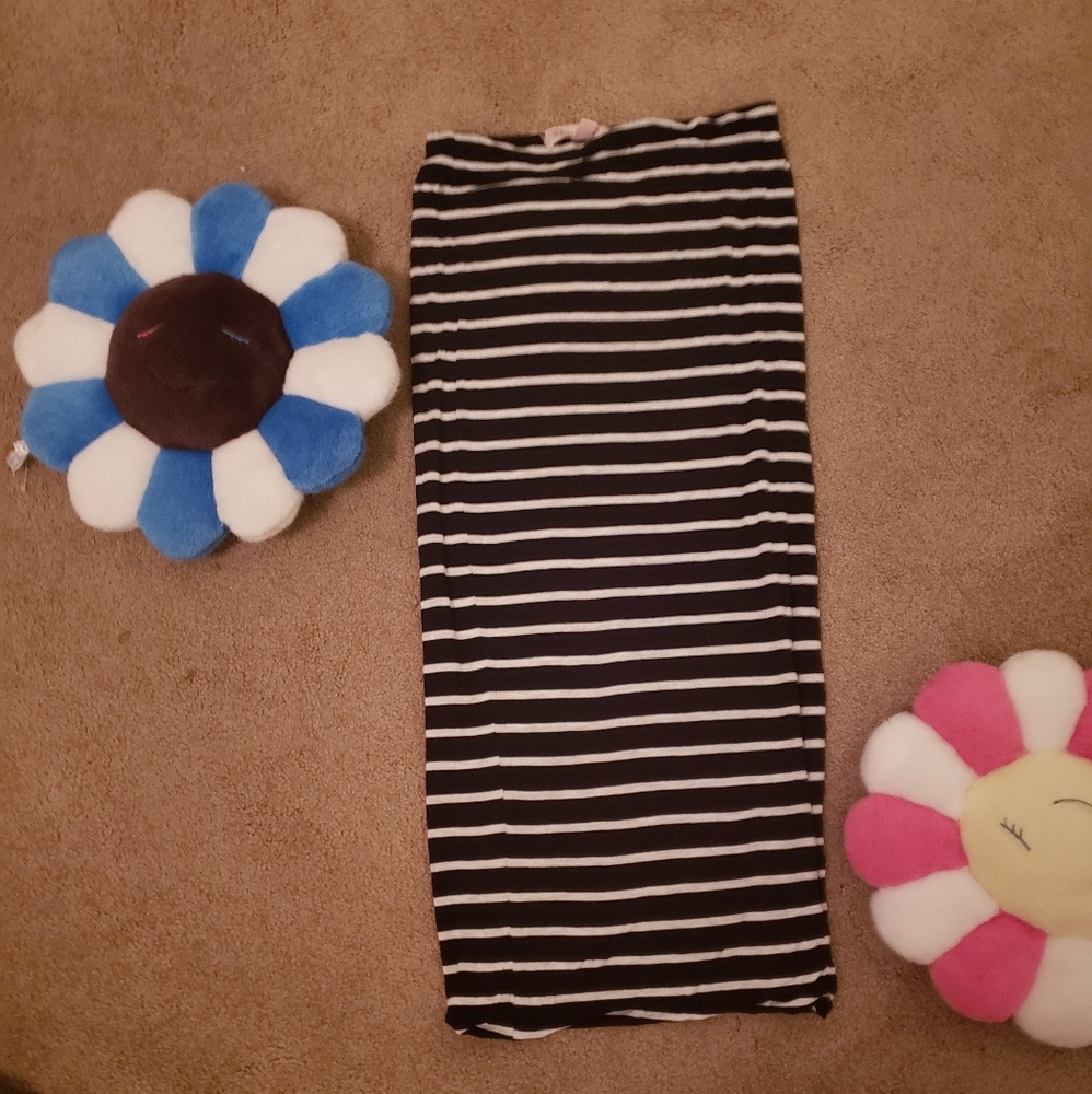striped pencil skirt